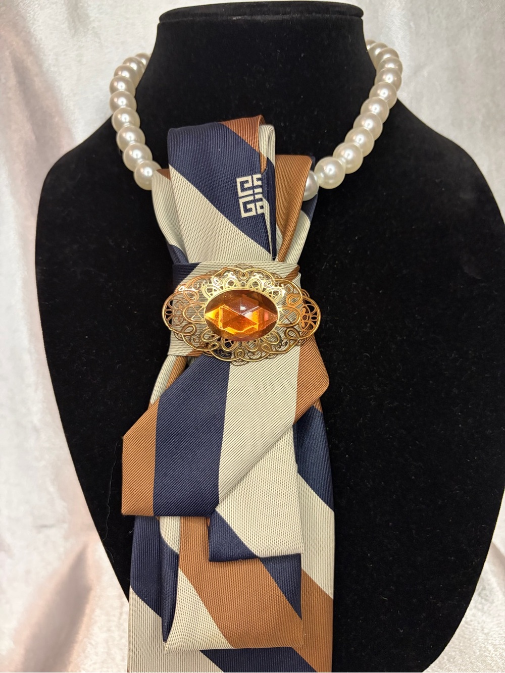 Women’s Tie- Givenchy Navy Blue Brown Cream Striped Silk - Picture 3 of 6